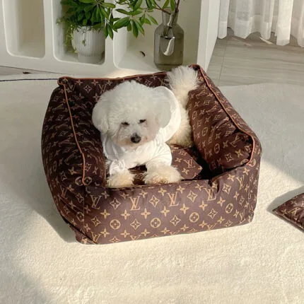 Luis Pawtton Dog Bed