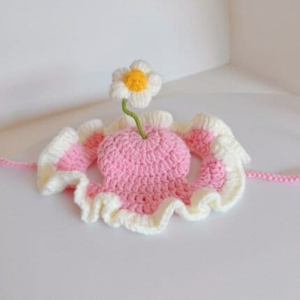 Bichon Shop 19 Daisy Bichon Bonnet